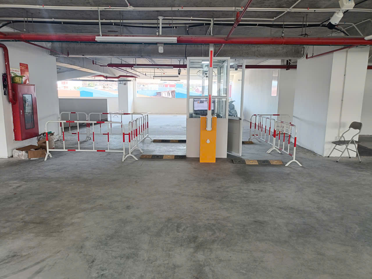 Cẩm nang lập kế hoạch & dự toán chi phí bãi giữ xe thông minh