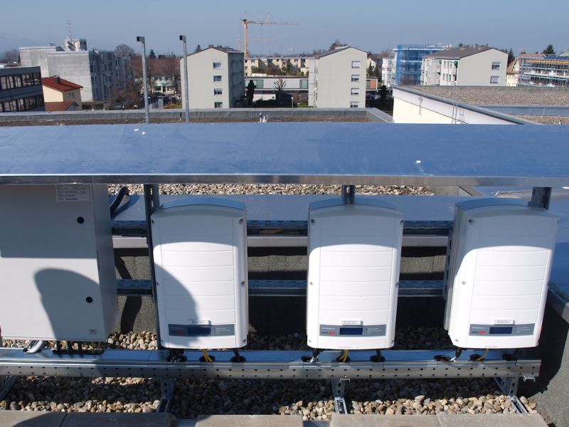 Bộ 3 inverter gắn hàng ngang, ngoài trời