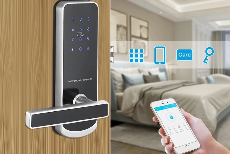 Khóa cửa thông minh mang lại sự an toàn và tiện lợi so với khóa cơ