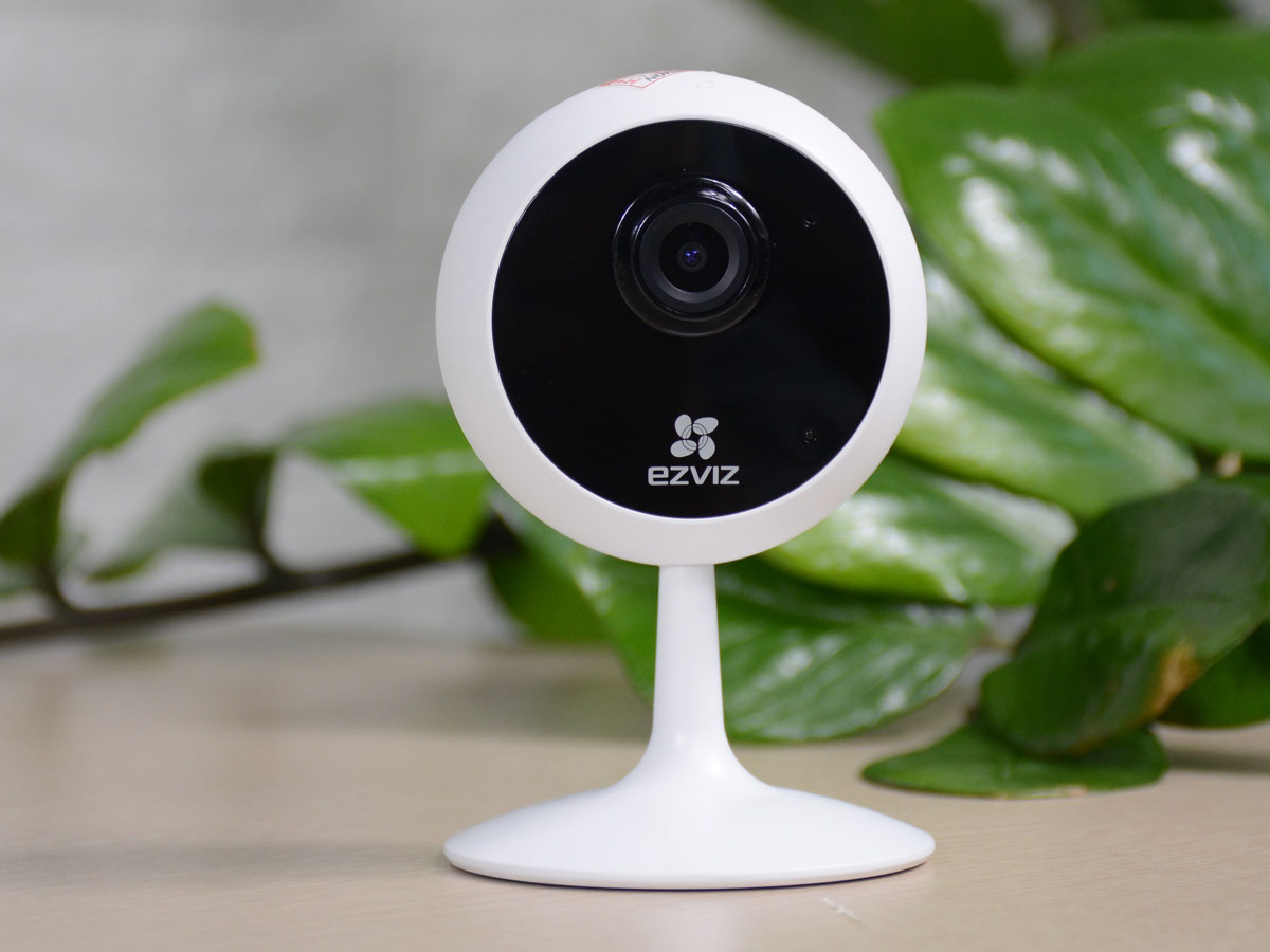 cung cấp nhiều mẫu camera trong nhà từ các hãng thương hiệu camera lớn trên thị trường, đảm bảo chính hãng