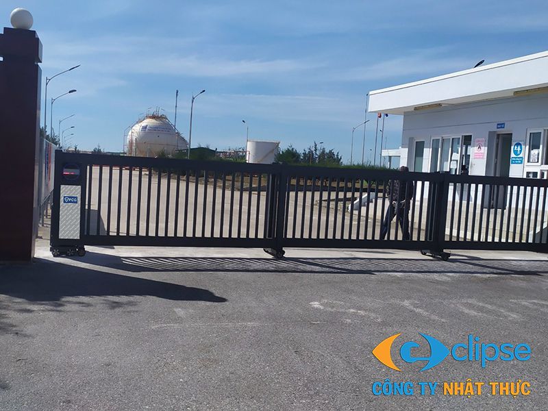 Cổng trượt hợp kim nhôm P149