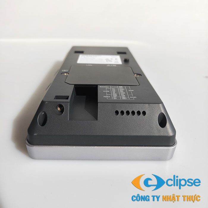 Nút bấm IP cổng tích hợp nhận diện khuôn mặt cao cấp HIKVISION DS-KV9503-WBE1