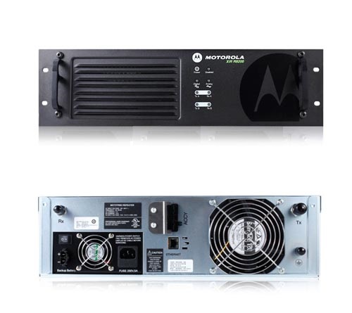 Máy bộ đàm Motorola XiR R8200 UHF