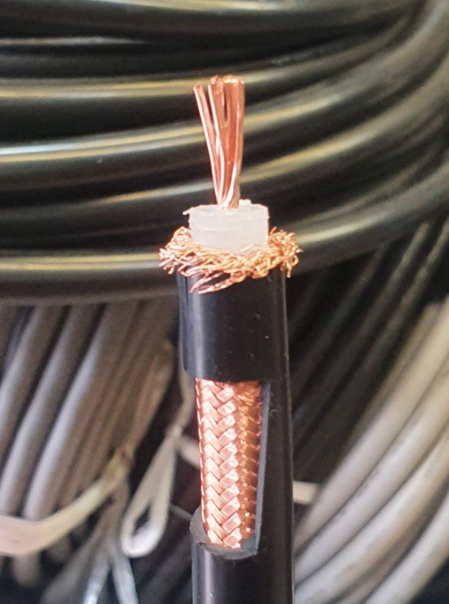 Cáp dẫn sóng cao tần Cable RG 8A/U