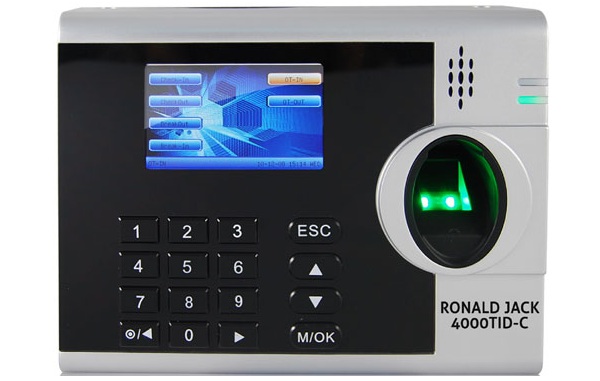 Ứng dụng thực tế của máy chấm công Ronald Jack 4000 TID-C