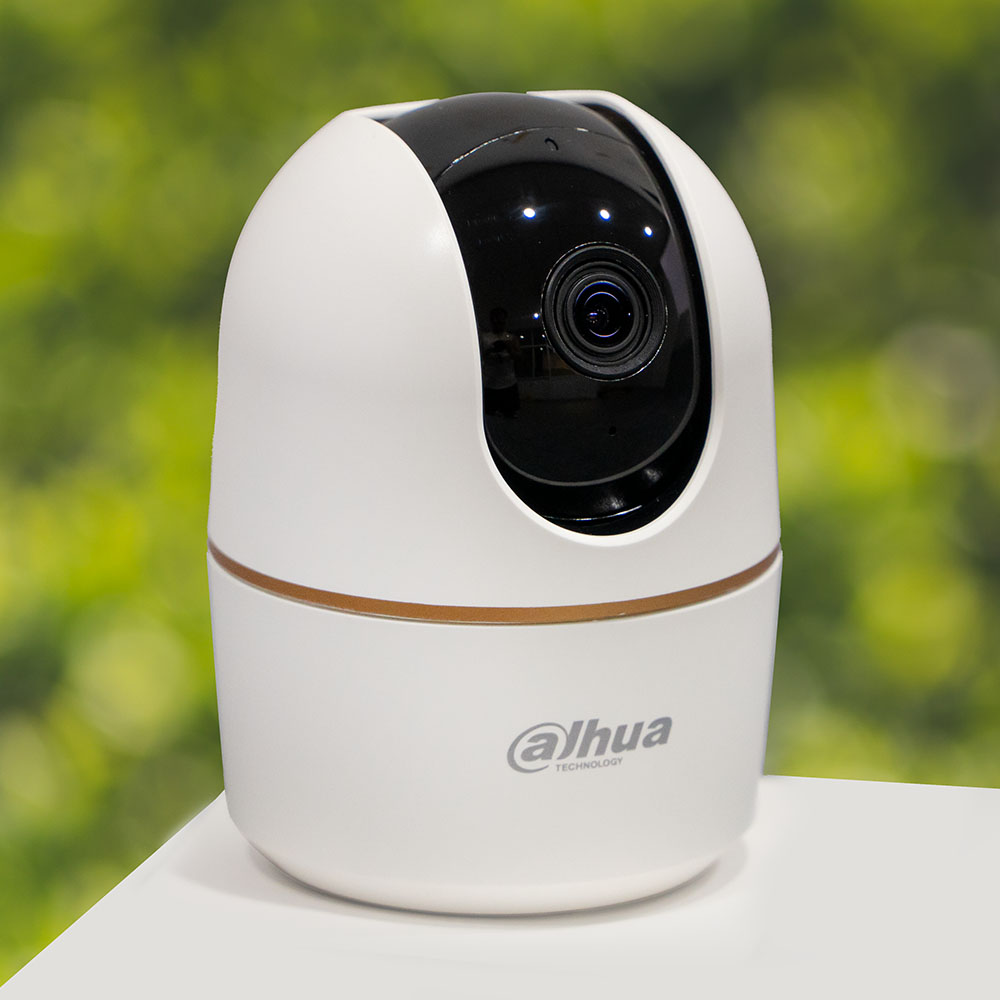 Camera Wifi quay quét trong nhà Hero A1 4MP DAHUA DH-H4AE