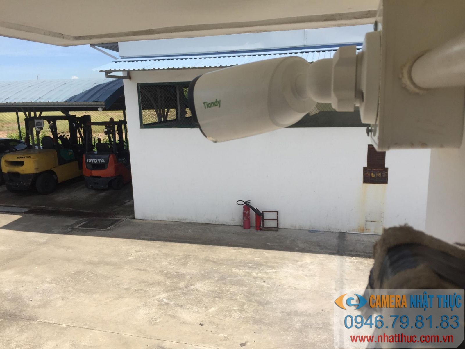 lắp đặt camera để kiểm soát an ninh chặt chẽ