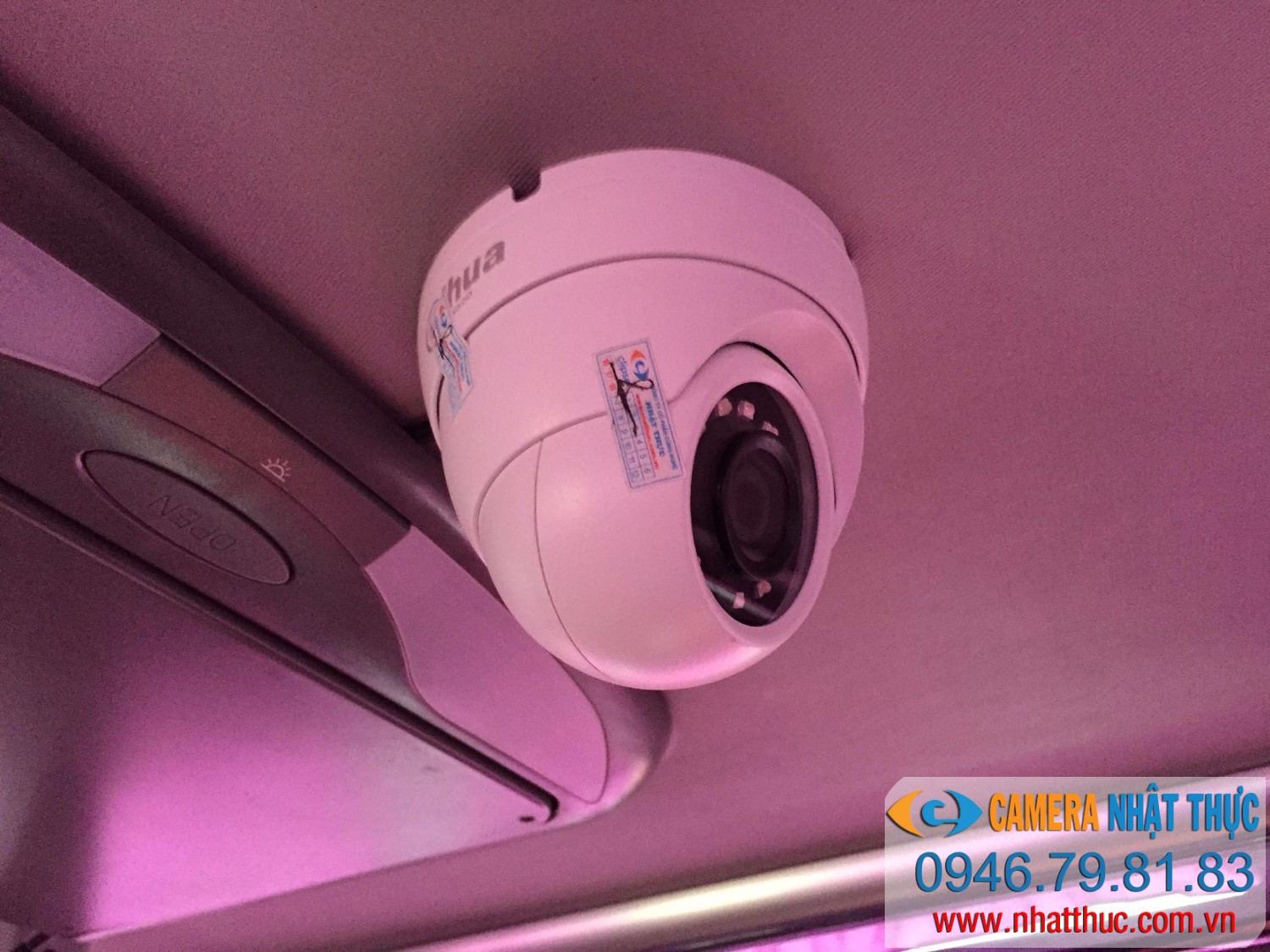 Camera giám sát trên xe tại Hà Nội