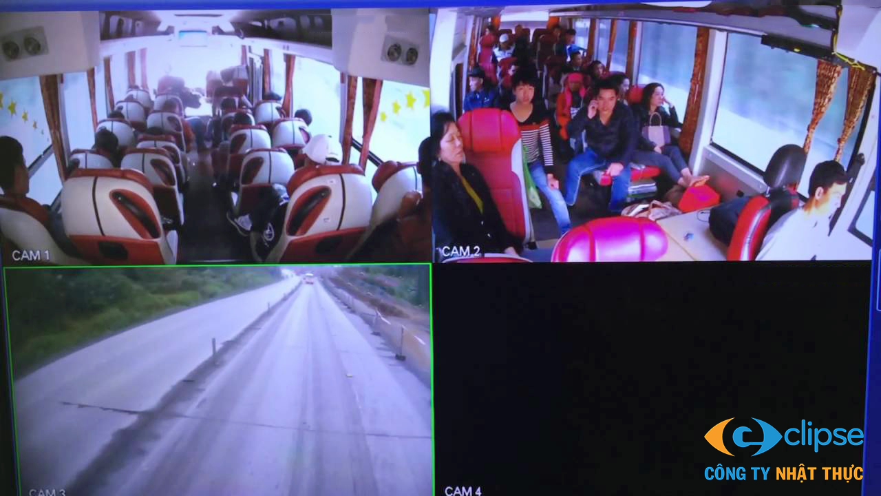 Thiết bị camera xe khách hỗ trợ ghi hình sắc nét toàn bộ khoang lái phương tiện