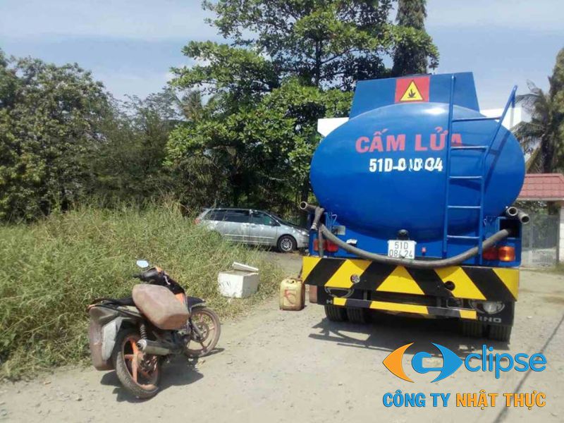 Tình trạng tài xế xả trộm nhiên liệu diễn ra phổ biến gây thiệt hại rất lớn