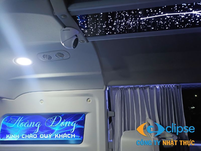 Hệ thống camera ghi lại toàn bộ hoạt động bên trong xe khách