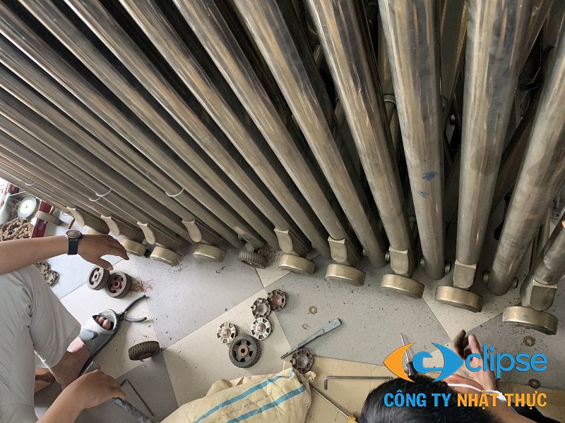Dịch vụ sửa chữa và bảo trì cửa xếp inox Thái Bình tận nơi