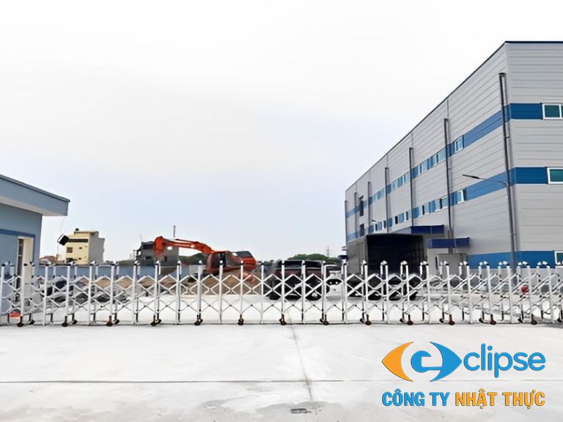 Thi công cổng xếp inox Vĩnh Phúc trọn gói, hỗ trợ kỹ thuật nhanh