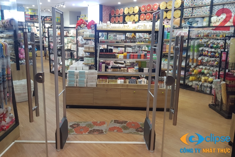 Nhật Thực tiến hành khảo sát thực tế và tư vấn lắp đặt cổng từ an ninh Long An phù hợp