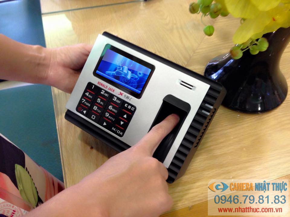 máy chấm công giá rẻ tại Hải Phòng