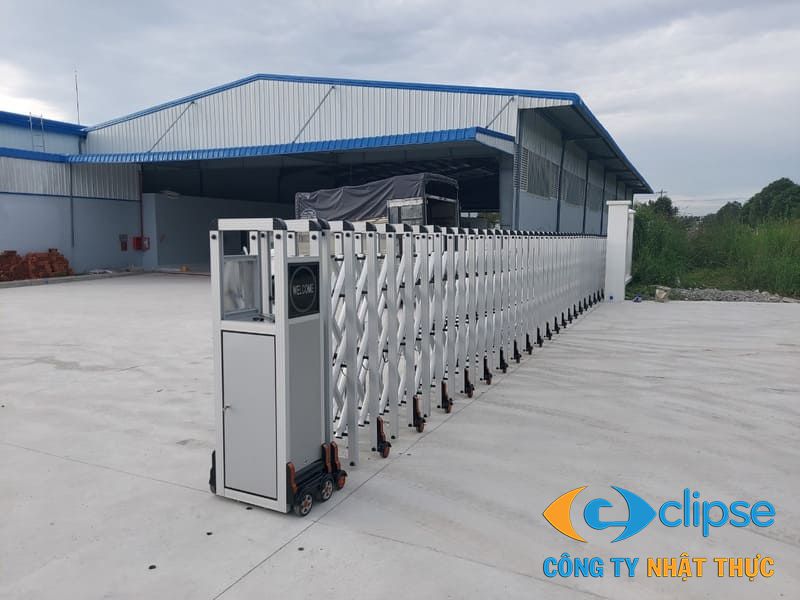 Phân biệt cổng xếp inox 201 và 304 giúp khách hàng đưa ra quyết định lắp đặt đúng đắn