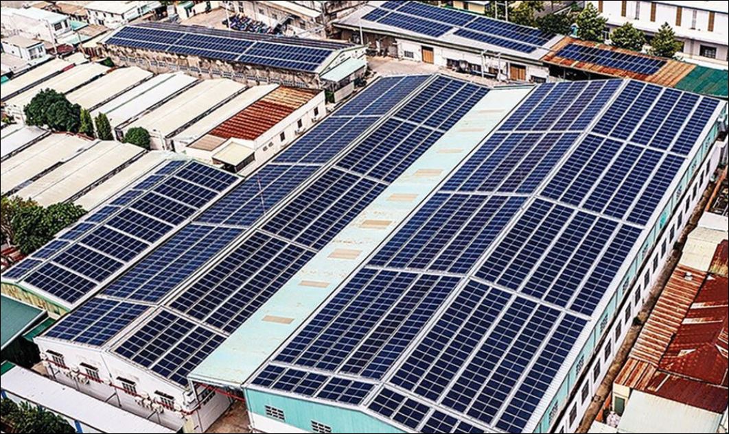 Công trình lắp đặt trên mái xưởng tại miền Bắc Việt Nam
