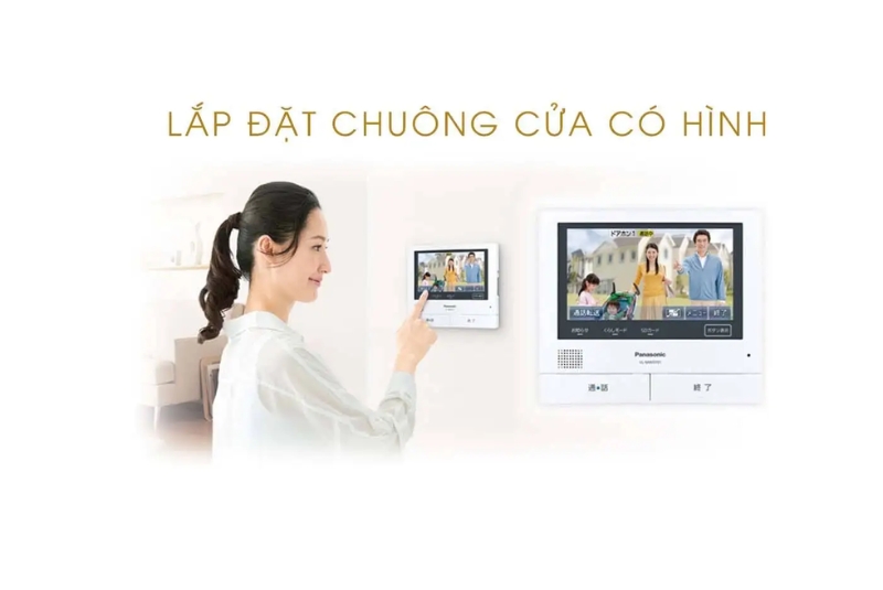Chuông cửa đàm thoại 2 chiều cho phép gia chủ có thể nói chuyện trực tiếp với người đến thăm nhà
