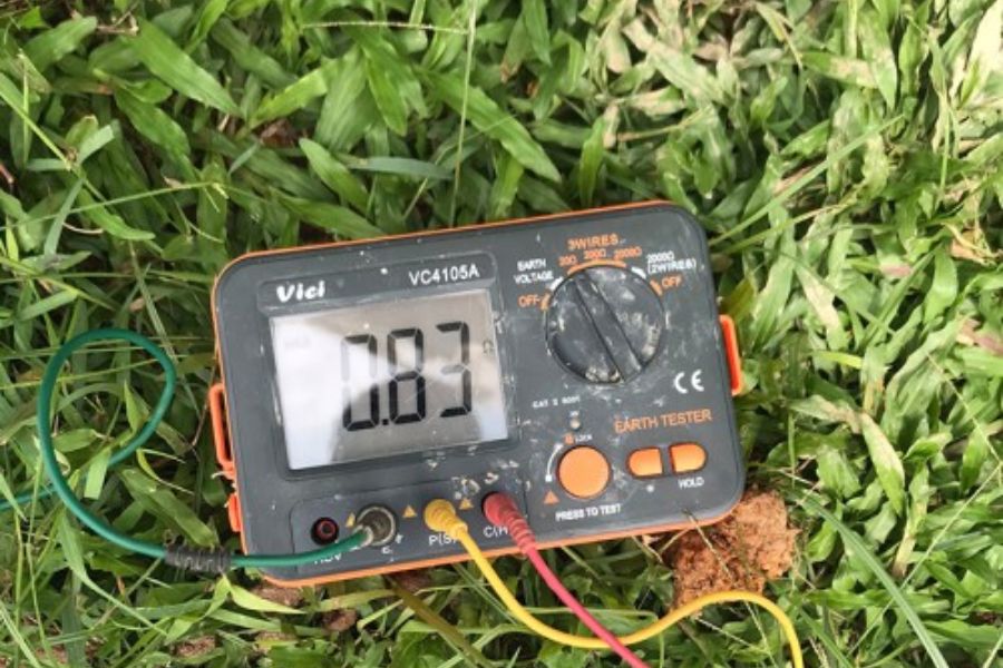 Đo điện trở bãi tiếp địa chống sét đạt chuẩn dưới 10 Ohm