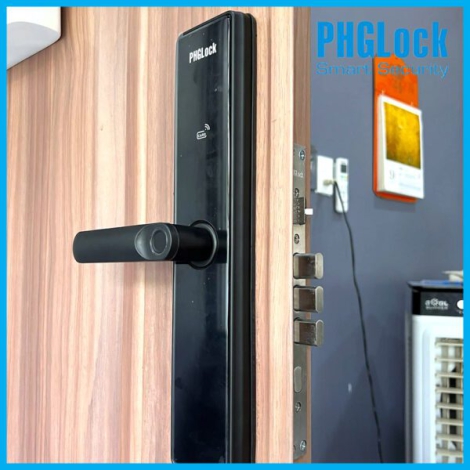 Khóa cửa điện tử cho căn hộ PHGLOCK FP7166