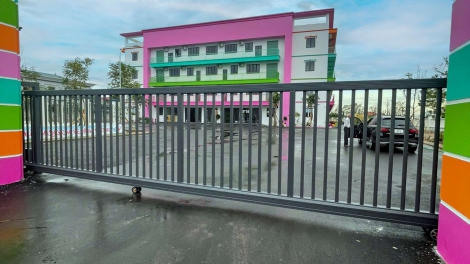 Cổng trượt hợp kim nhôm P146